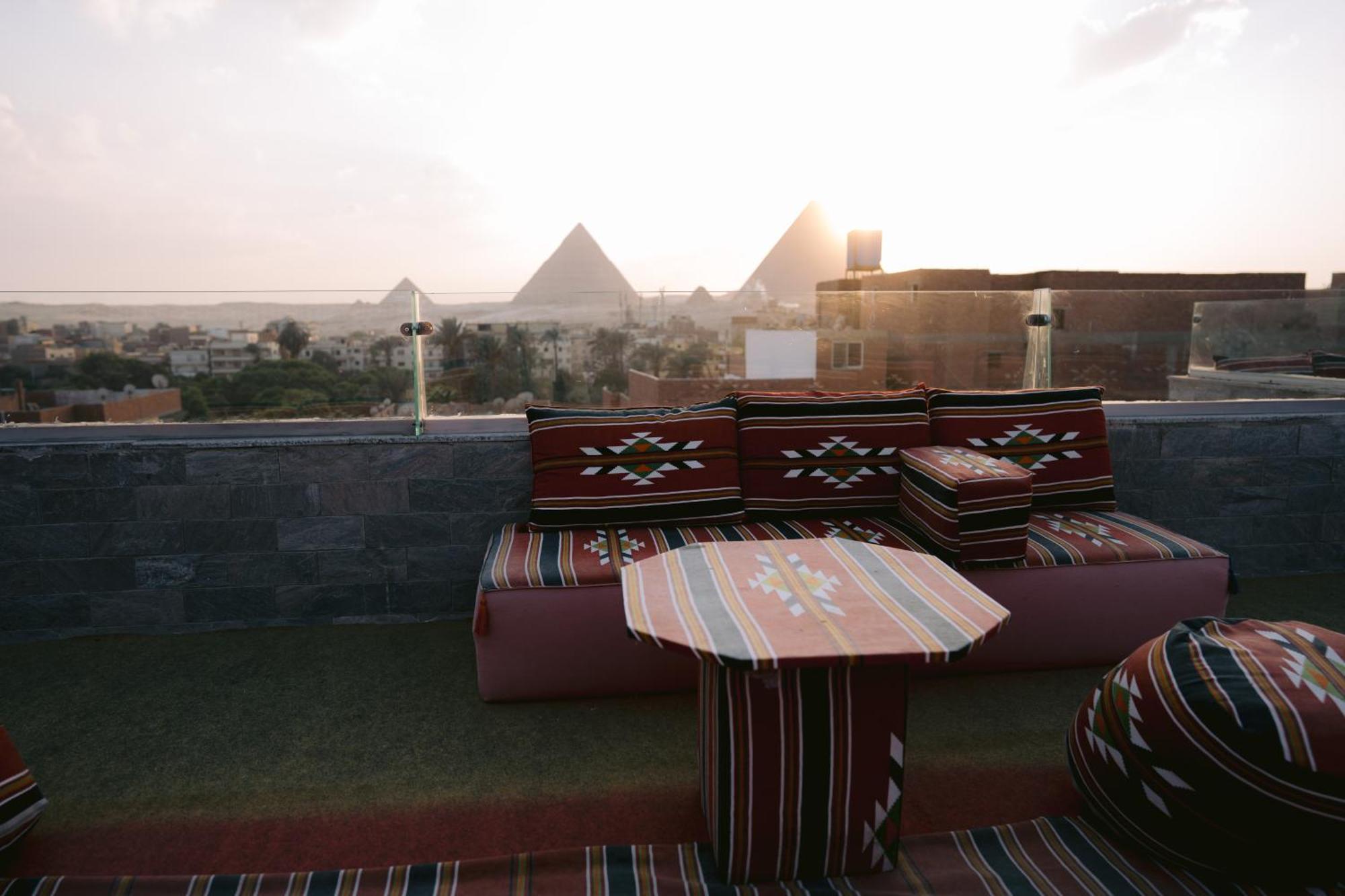 Tuya Pyramids Inn Kafret el-Gabal Exterior foto
